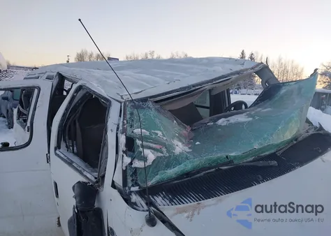 2008 Ford E-350 Super Duty Commercial z USA, uszkodzony, nr VIN 1FTSS34P48DB38267